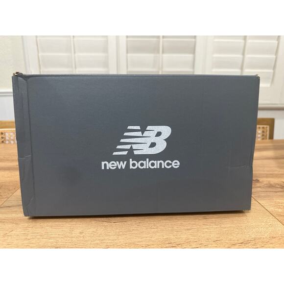 New Balance Womens 471 Lifestyle Sneaker Grey Black Suede Mesh Size 7 NIB Unisex - Picture 13 of 14